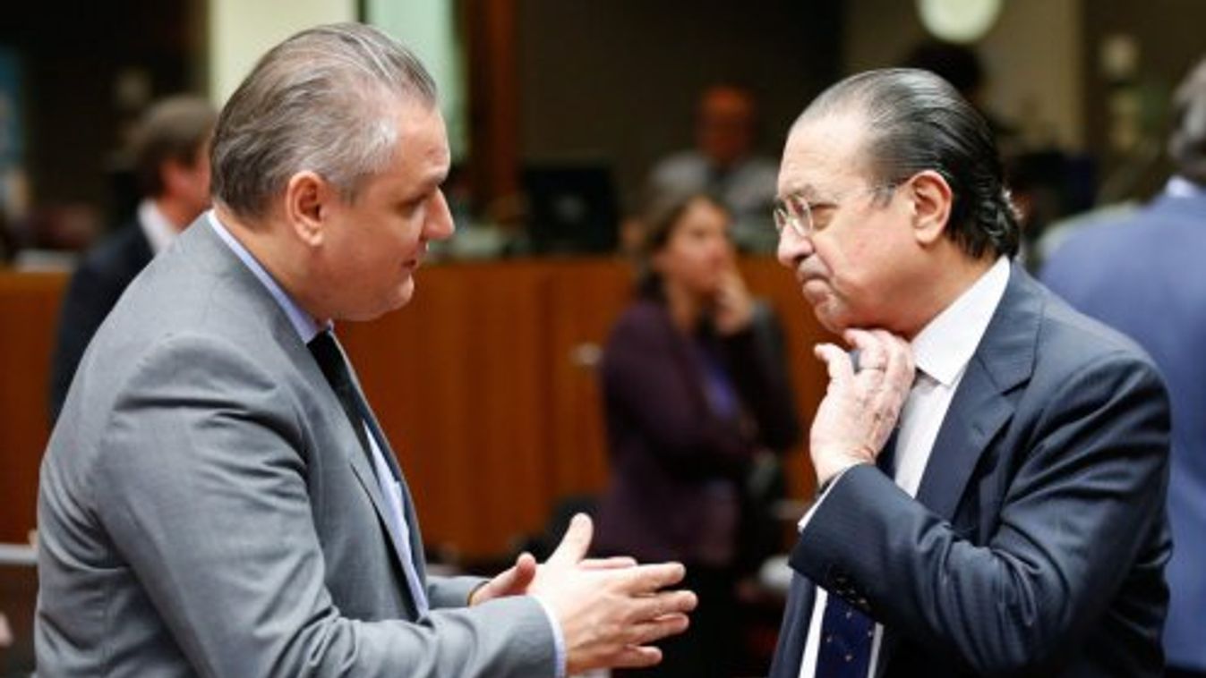 Az illegális migrációt nem lassítani, hanem megállítani kell