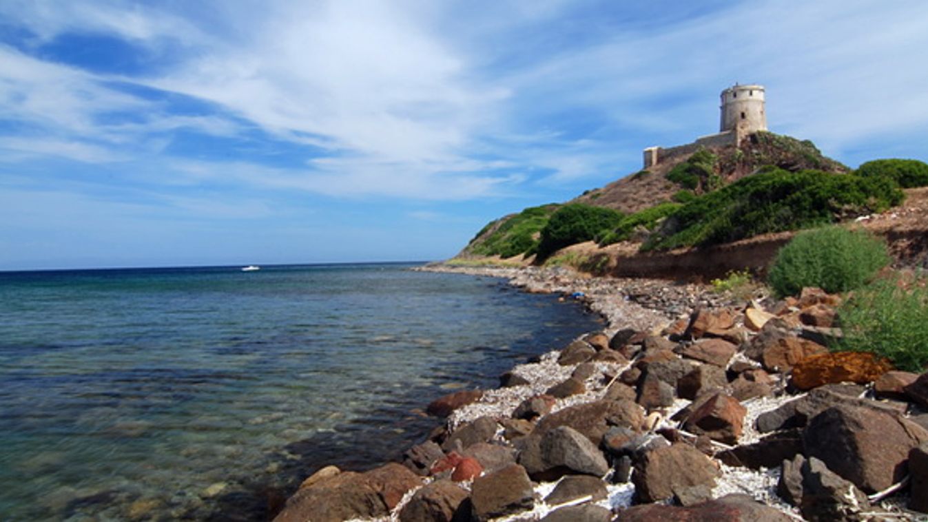Kőtolvaj turistákat fogtak el Szardínián