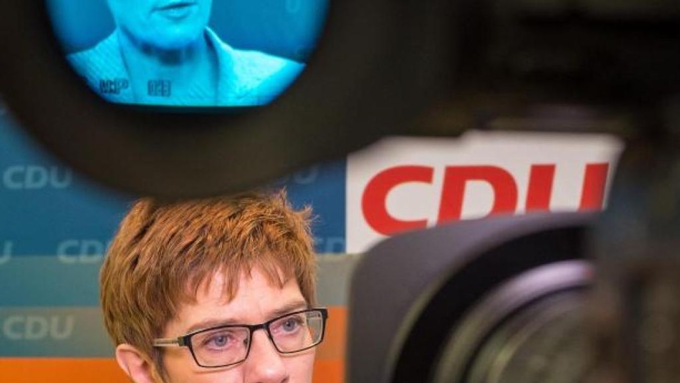 Merkel „Willkommen” Mutti szellemi örököse lehet a CDU új elnöke