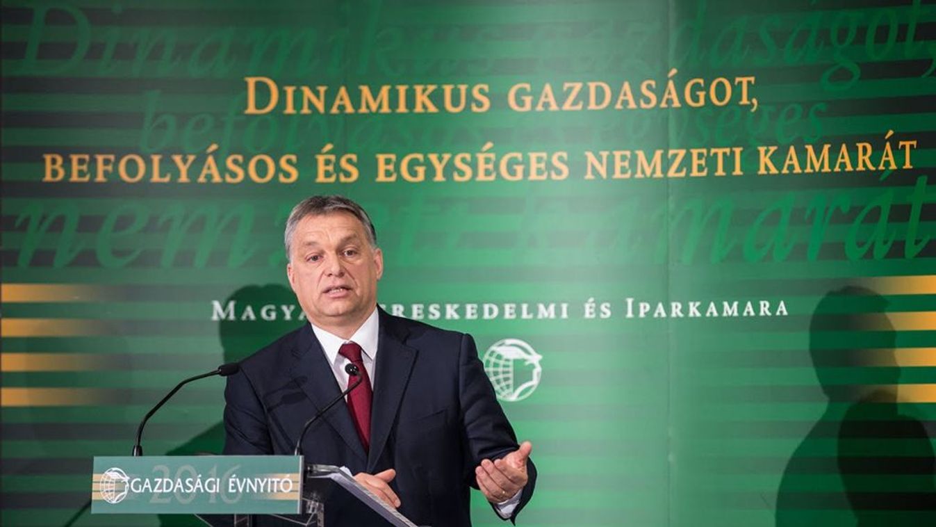 Nem tudja megemészteni Orbán beszédét a liberális holdudvar, ha hibás, ha nem