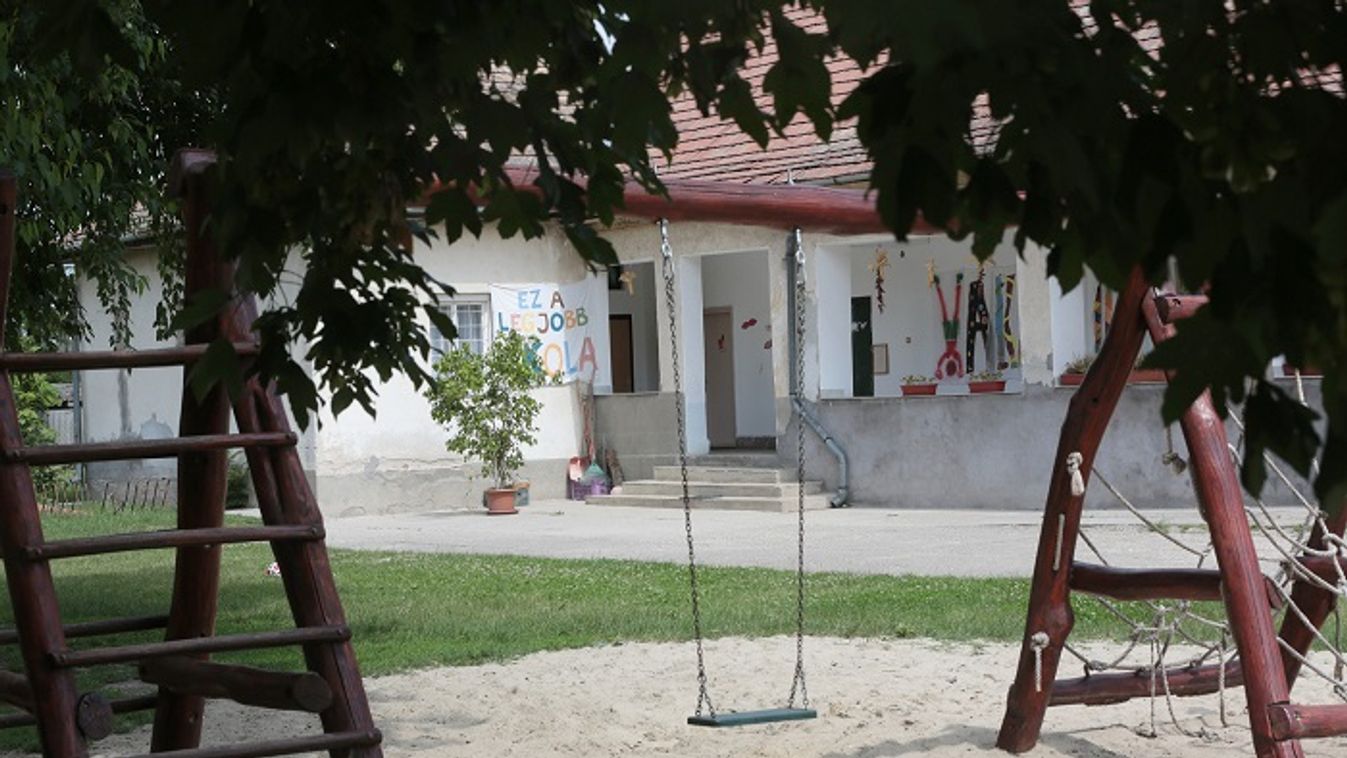 Klik: Téves sajtóhírek keringenek a dömsödi iskolában történtekről