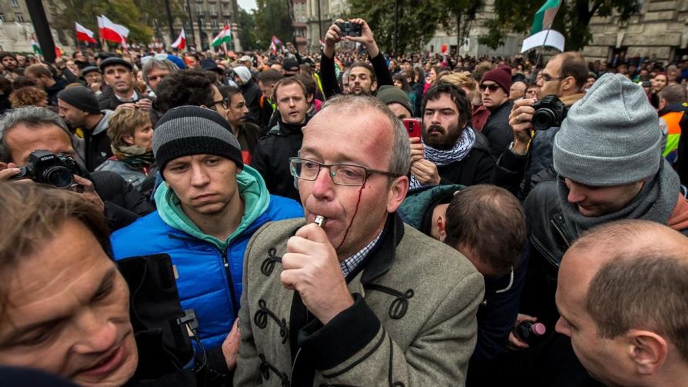 Ungváry bizonyítékokat kér számon Szentesi Zöldi Lászlón, aki "ezt a szívességet" nem kívánja megtenni