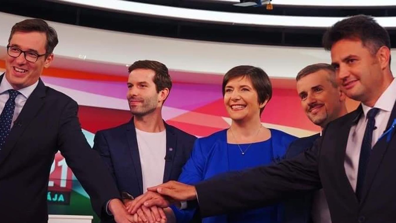 A hosszú menetelés, a nagy sorban állás és a paraziták kora