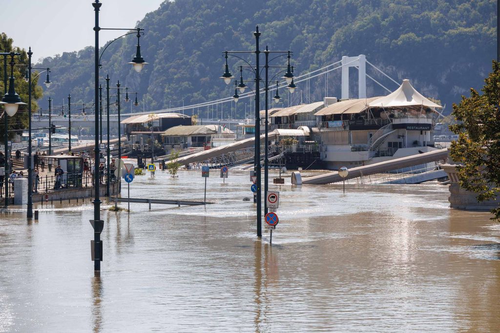 20240921 -- Tetőzik a Duna áradása Budapesten // fotó: Hatlaczki Balázs