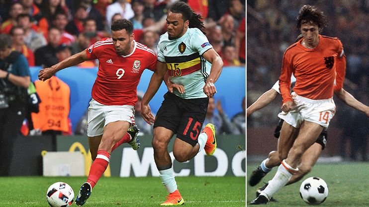 Robson-Kanu és Cruyff /Fotó: Dreamteamfc.com