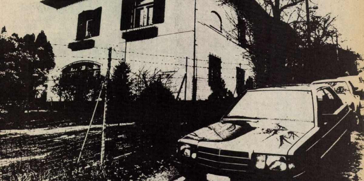 A cikk illusztrációja, jobbra, gondoljuk, Fodros elvtárs autója / Forrás: Magyar Ifjúság/Arcanum.hu