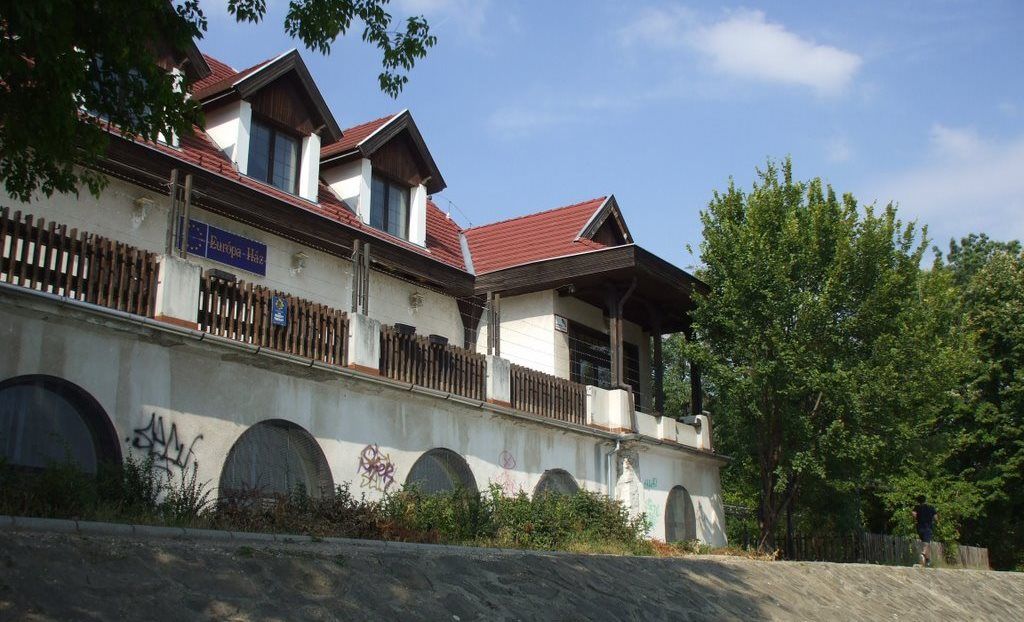 A volt Honvéd Club - Európa Ház ma