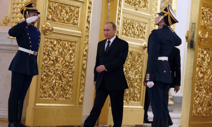 vladimir-putin-funny-walk