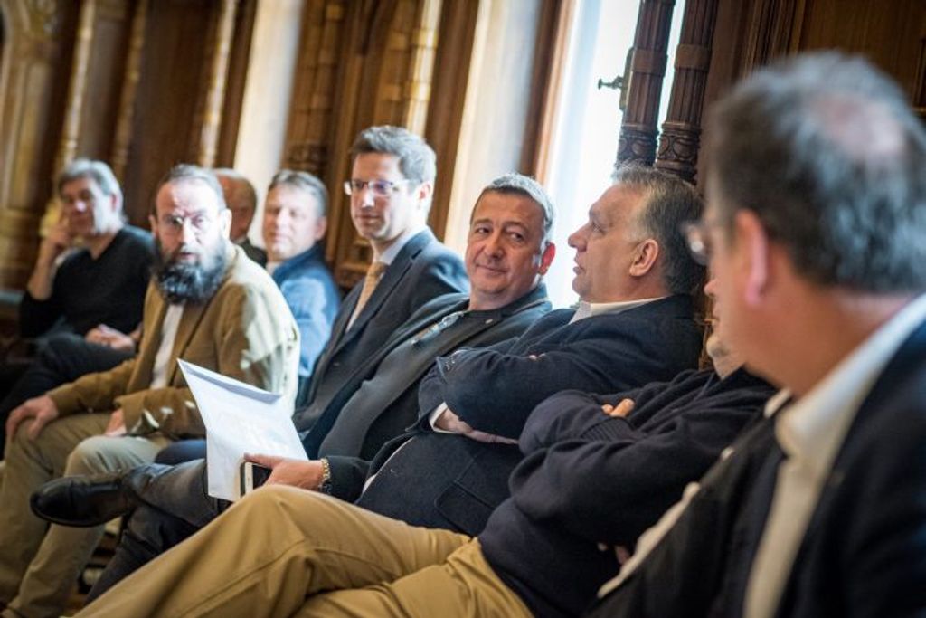 GULYÁS Gergely; ORBÁN Viktor; BAYER Zsolt; SZÁJER József