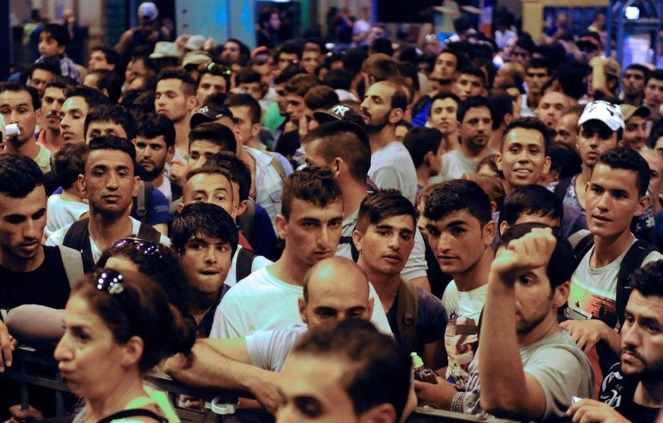 A migránsok négyötöde huszonéves férfi (kép: faz.net)