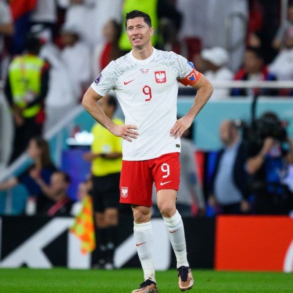 Lewandowski, ha másodjára is, de belőtte a meccs végén kiharcolt lengyel büntetőt, így góllal zárta a vb-t. Fotó: a FIFA hivatalos, világbajnoki Twitter-fiókja