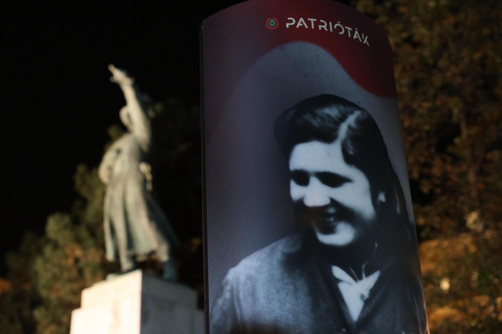 20241104 -- Halhatatlanok napja, Bem tér // fotó: Hatlaczki Balázs