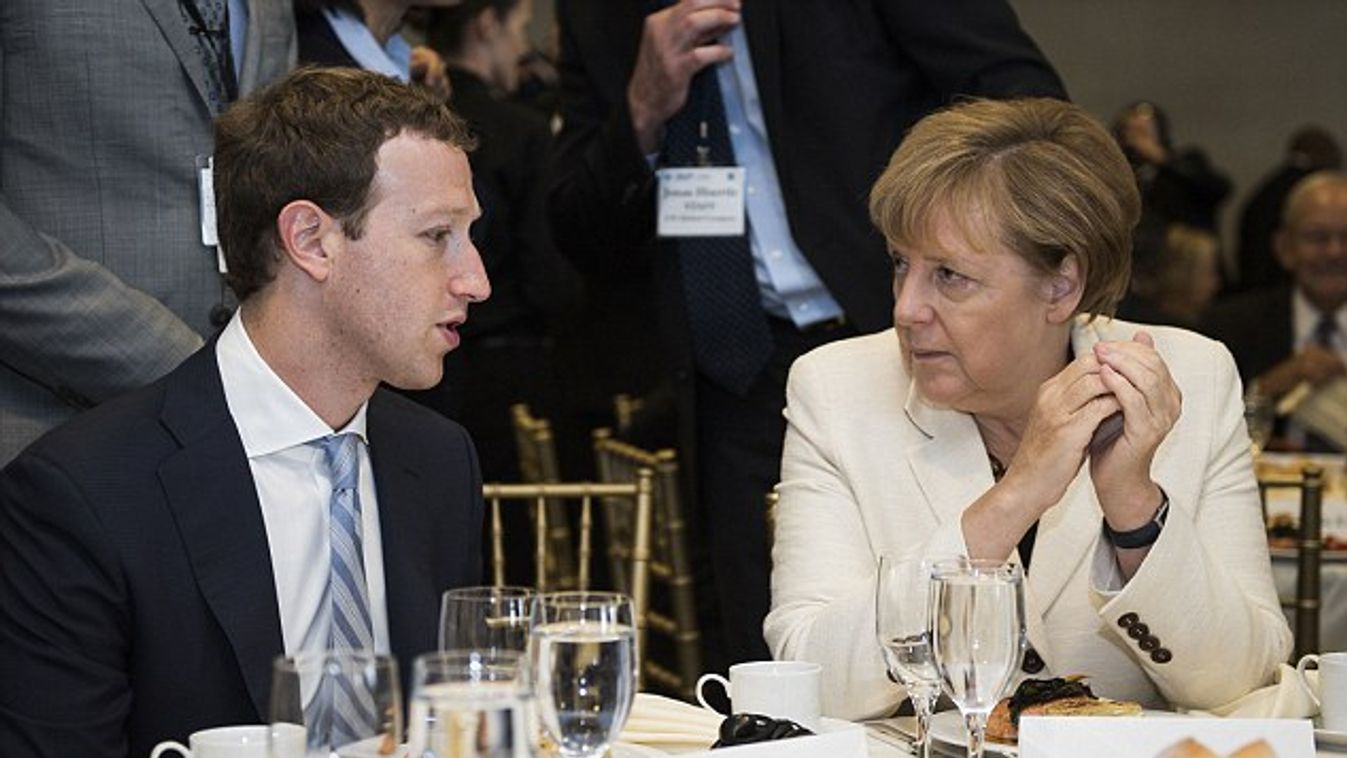 Zuckerberg besegít Merkelnek: a Facebook listázza az AfD-rajongókat, hogy könnyen törölhetők legyenek