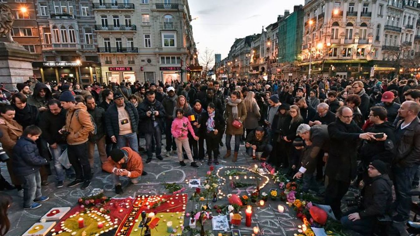Így tiszteleg Európa a mai terrortámadás áldozatai előtt (GALÉRIA)