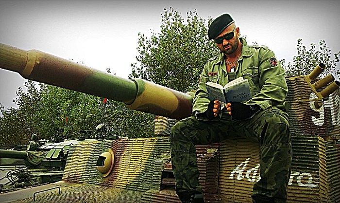 Ő Gotti, a rapper, a baloldal zuglói kampányának egyik szekértolója. Fotó: facebook.com