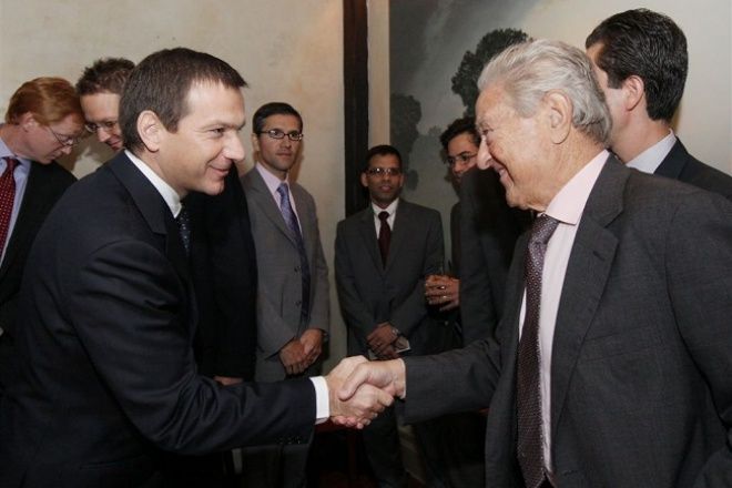 Soros és Bajnai. A milliárdos civiljei megint aktívak.