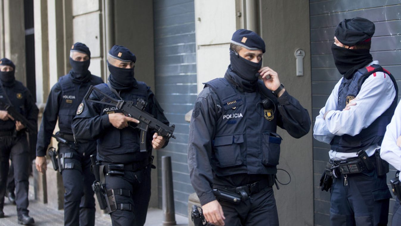 Barcelonában vettek őrizetbe kilenc dzsihádistát