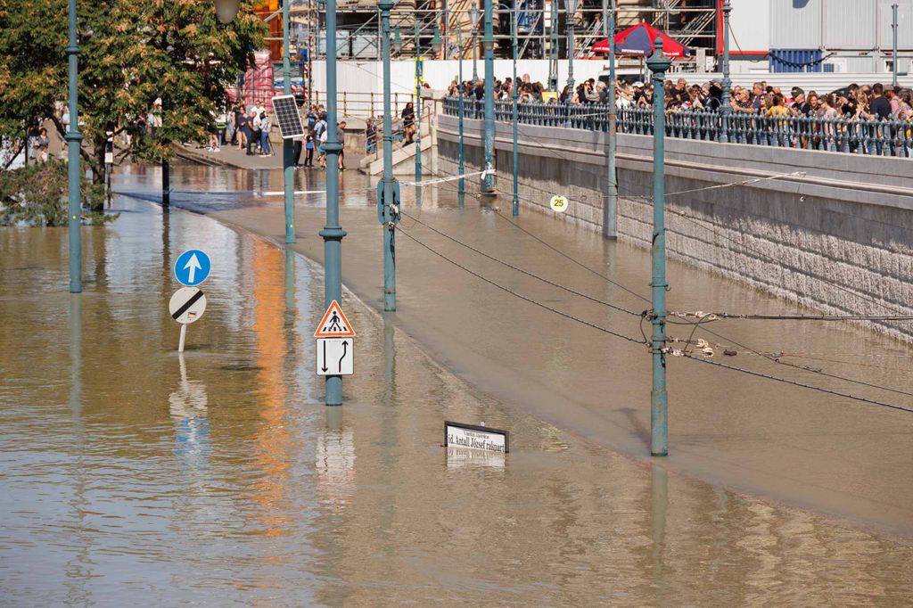 20240921 -- Tetőzik a Duna áradása Budapesten // fotó: Hatlaczki Balázs