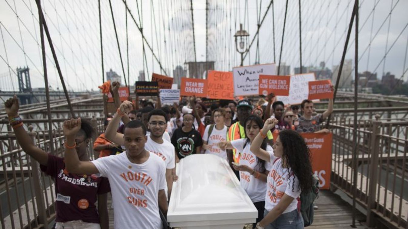 Fegyverellenes tüntetést tartottak New Yorkban