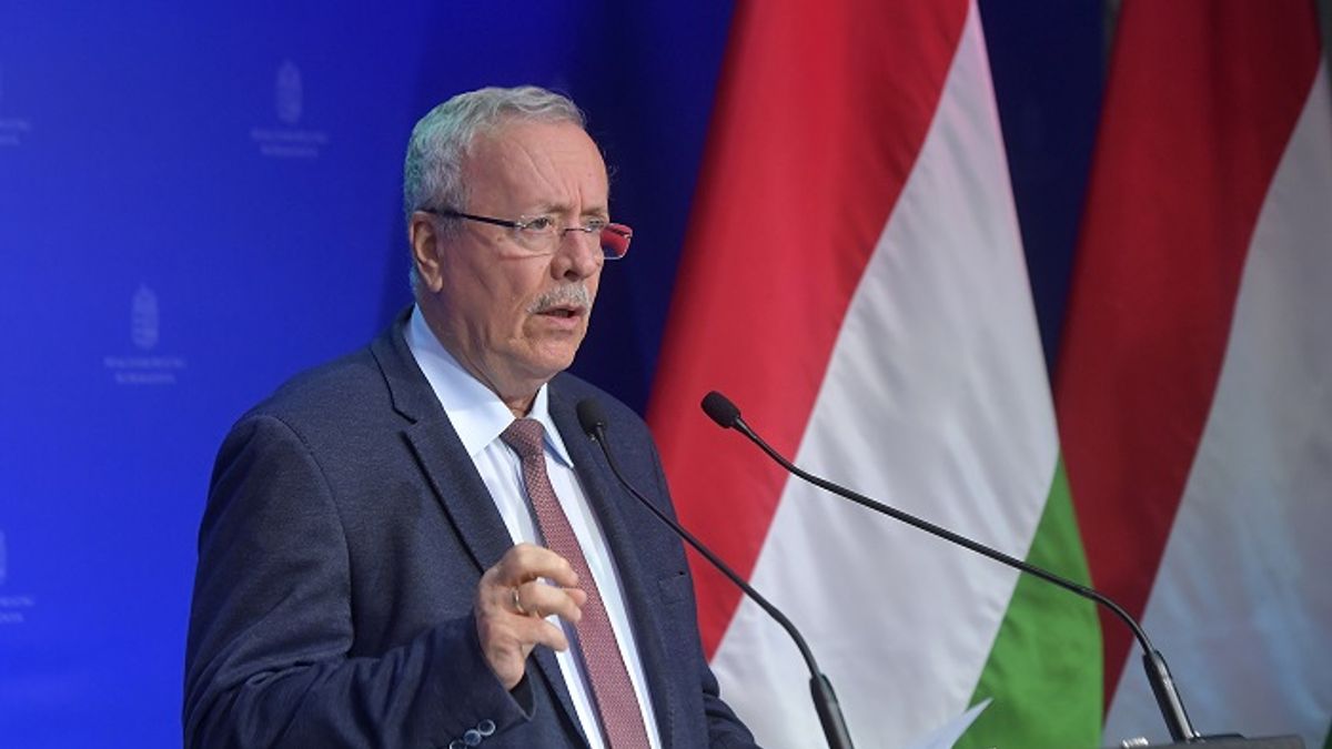 Bakondi György: az európai országok migrációs politikája a társadalmi feszültségek hatására változóban van