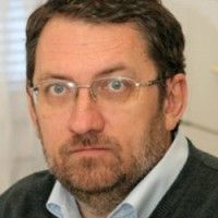 Komáromi Zoltán