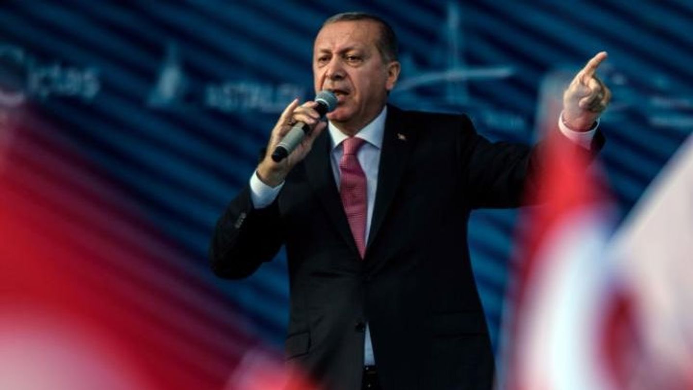 Erdogan: akkor sem engedjük, hogy a terroristák a déli határon átjussanak