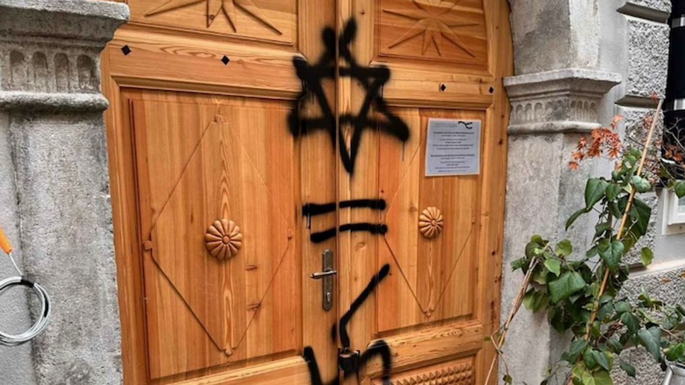 Horogkeresztet festettek Ljubljanában a zsidó kulturális központra