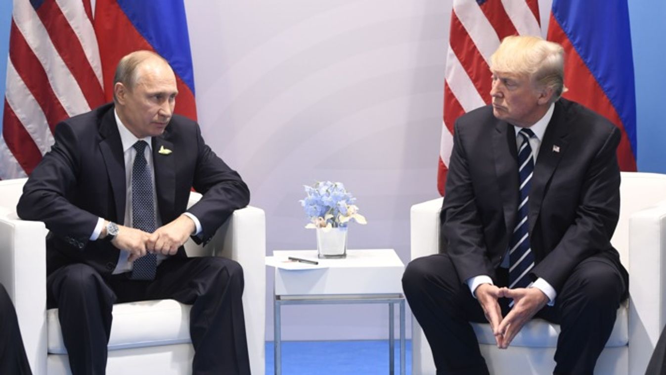 Donald Trump amerikai elnök aláírta az Oroszország elleni szankciókról szóló törvénycsomagot