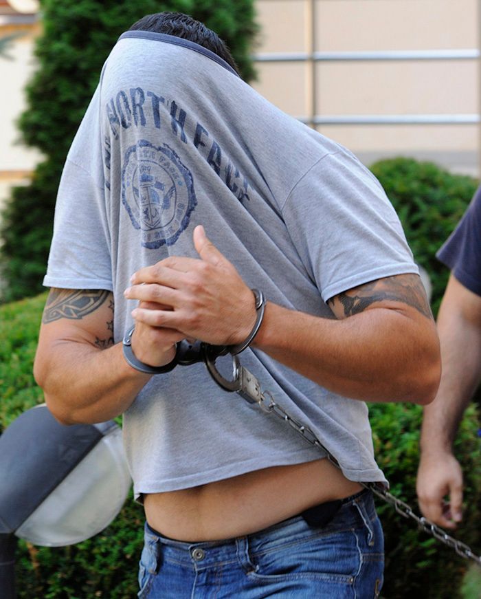 Nyolc rendőrt vett őrizetbe az ügyészség korrupció miatt