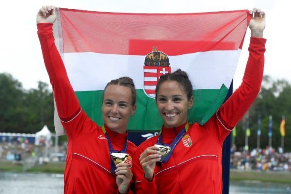Kiss Blanka és Lucz Anna a dobogó tetején! Fotó: MTI/Koszticsák Szilárd