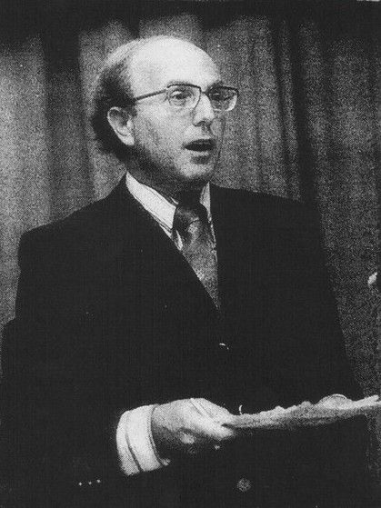 Elbert János irodalomtörténész