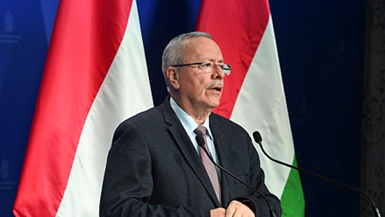 Bakondi György: kiemelt érdek az unió migrációs politikájának megváltoztatása