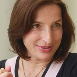 szelényi-zsuzsa