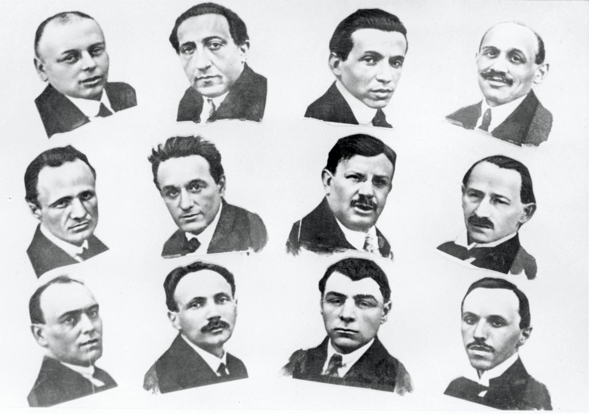 Hazaárulók, köztük Lukács György / Fotó: MTI