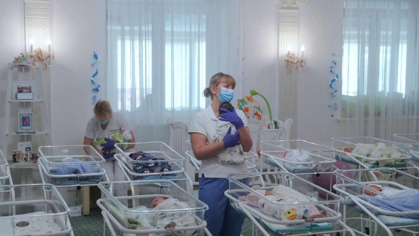Nincsen apám, se anyám, csak emberi jogaim vannak