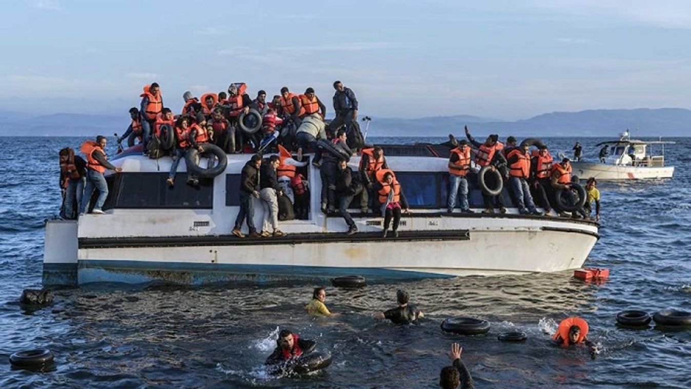 Tízezrek érkeztek idén csak a Földközi-tengeren át