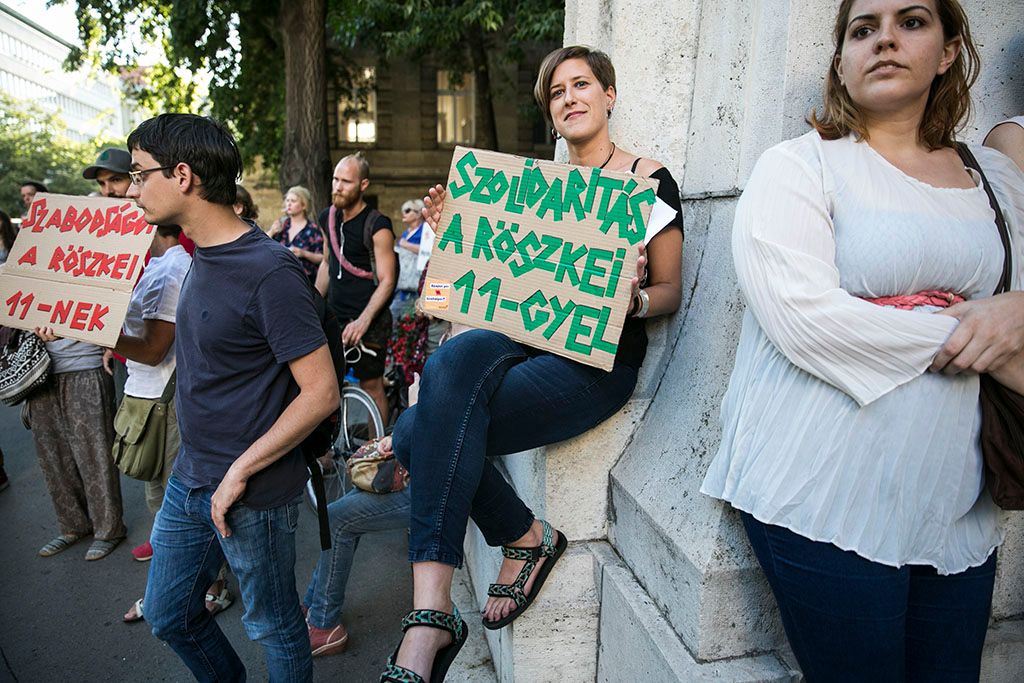 Középen Gerse Judit főszónok (Fotó: Horváth Péter Gyula / PestiSrácok.hu)