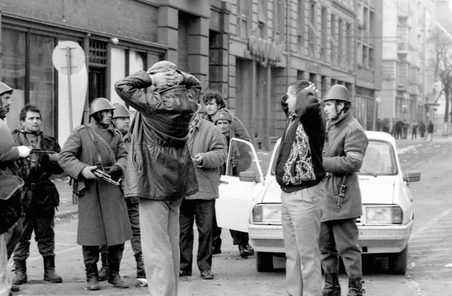 Illusztráció. Kép a forradalomról. Temesvár, 1989 / Fotó: Fortepan.hu, ad.: Urbán Tamás