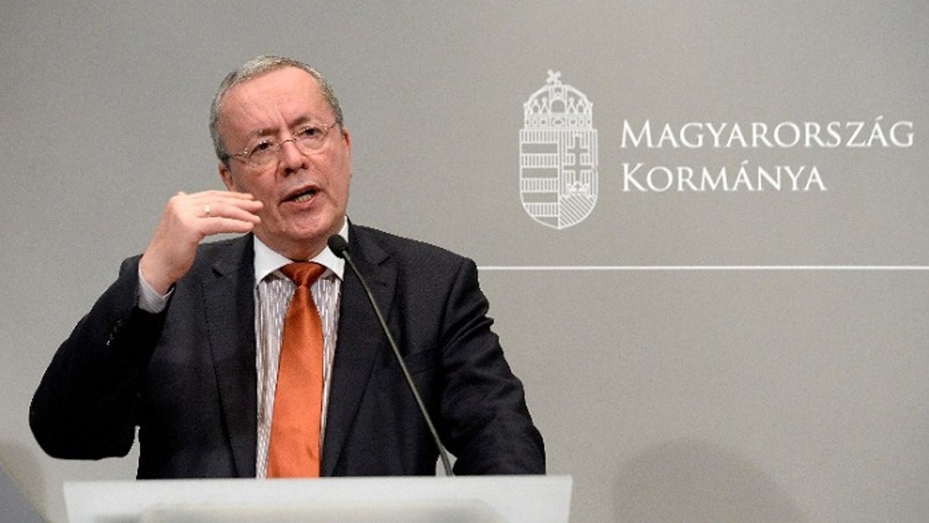 Bakondi: A migránsok többsége okmányok nélkül érkezik