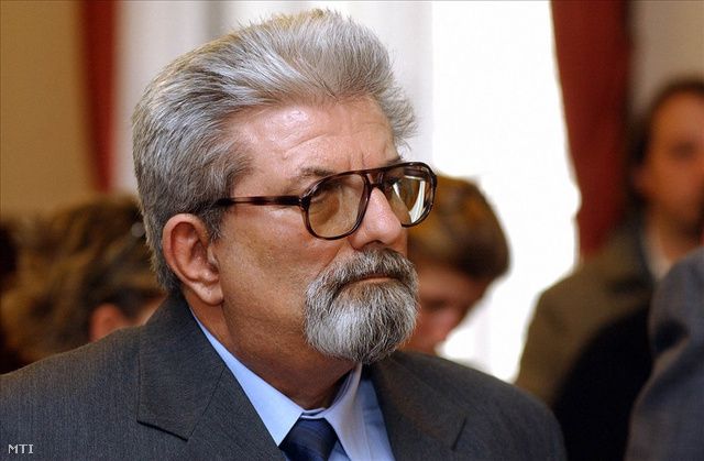 Sándor Istvánnal, azaz Papával kellett együtt dolgoznia Boros Tamásnak Fotó: Index.hu