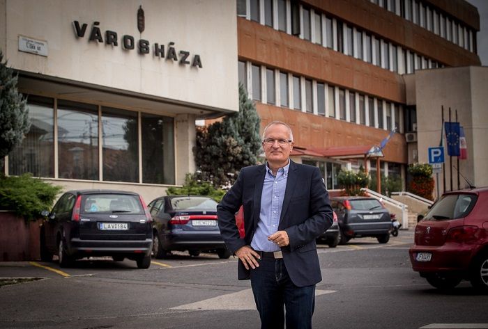 A szocialista politikus 1999 és 2003 között több mint kilencmillió forintért adott tanácsokat a XVIII. kerületi önkormányzatnak. Fotó: lorincimagazin.blog.hu