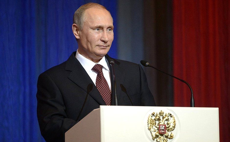 Putyin az iskola 70. évfordulós gáláján / Fotó: En.kremlin.ru