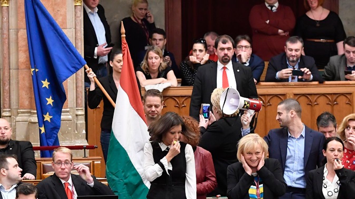 Gyurcsányhoz közeledik Szél