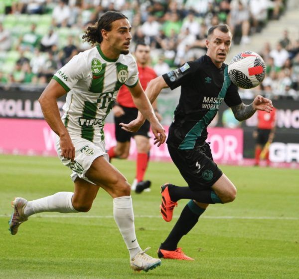 Cebrail Makreckis (b) is kitűnően játszott a Shamrock elleni EKL-selejtezőn. <br />Fotó: MTI/Szigetváry Zsolt