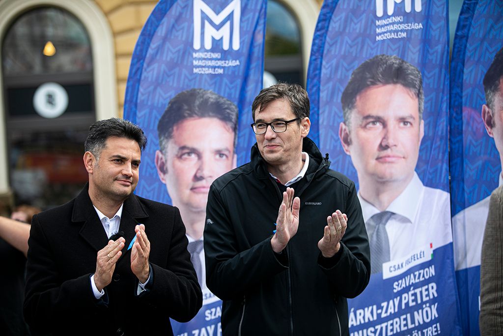Hála a kitűnő kapcsolatnak, Márki-Zay Péternek (balra) ezúttal nem lesz nehéz dolga, hogy minden információt beszerezzen a Városháza eladásának ügyéről. Fotó: Horváth Péter Gyula