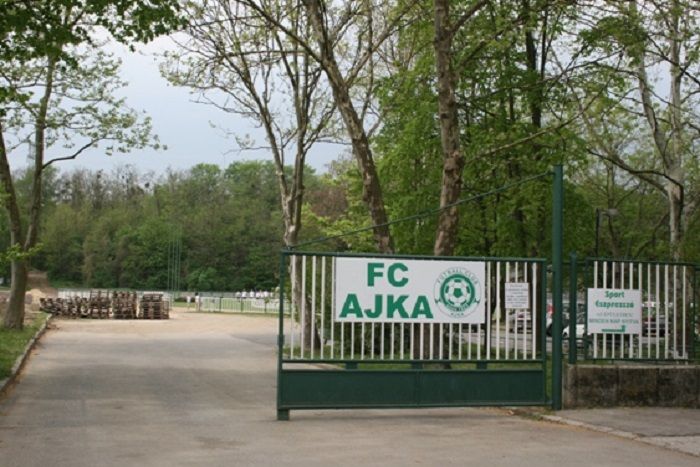 Az ajkai futballcsapatot egykori elnökük, Németh György segítette ki majd' 10 millió forinttal - ez lett a veszte Fotó: Füssy Angéla/Omega Hírek