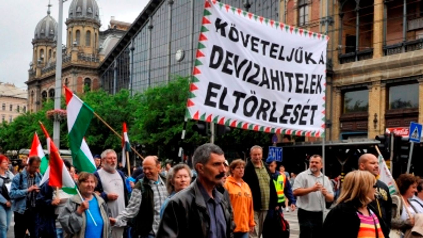Még nincs végső megoldás a devizahitelesek problémájára