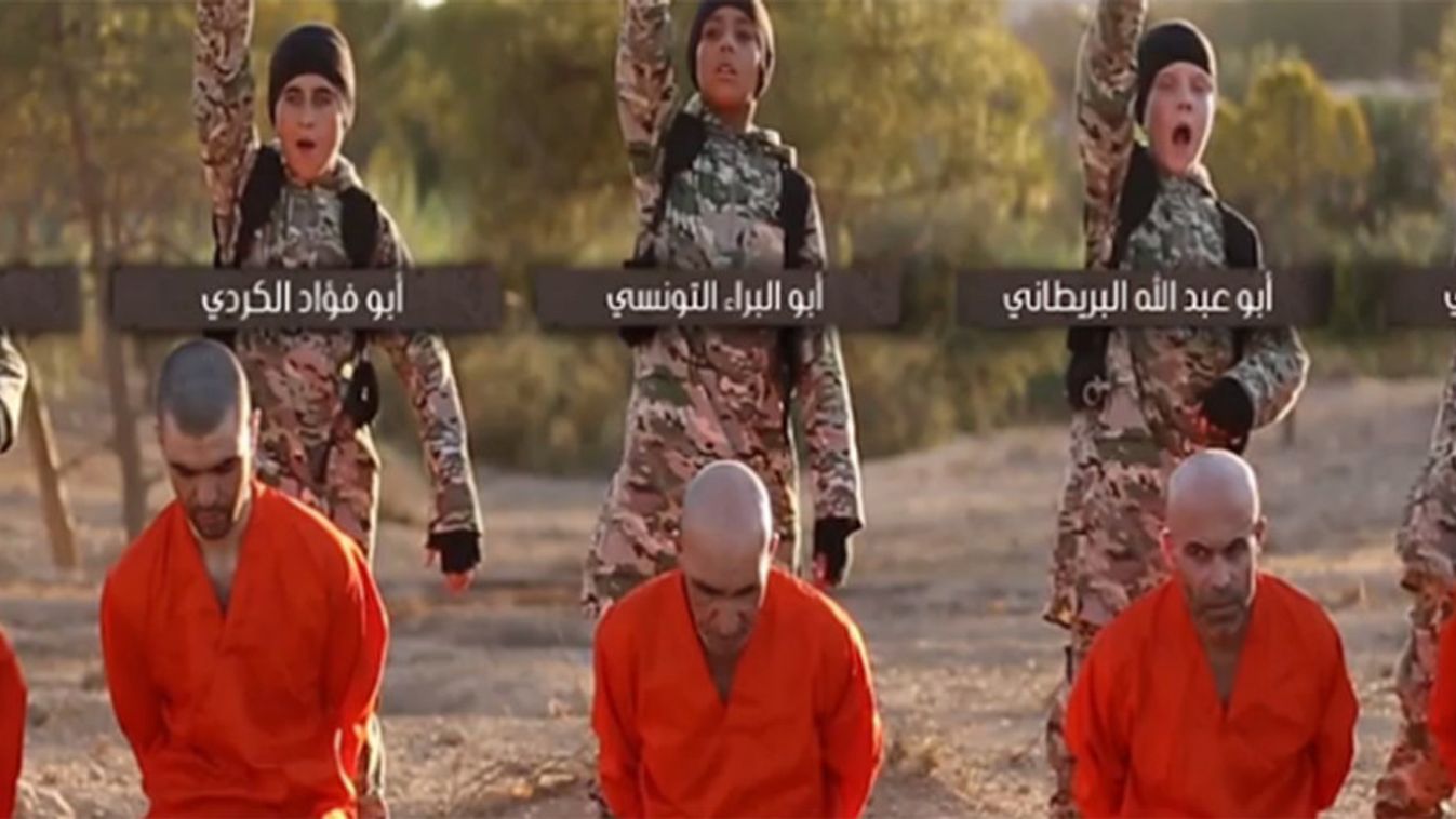 Újabb videóval sokkol az ISIS: 10 éves gyerekek végzik ki a túszokat