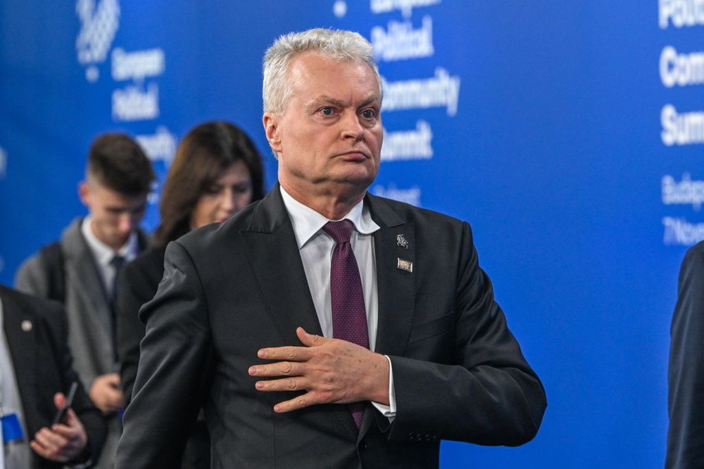 NAUSEDA, Gitanas
