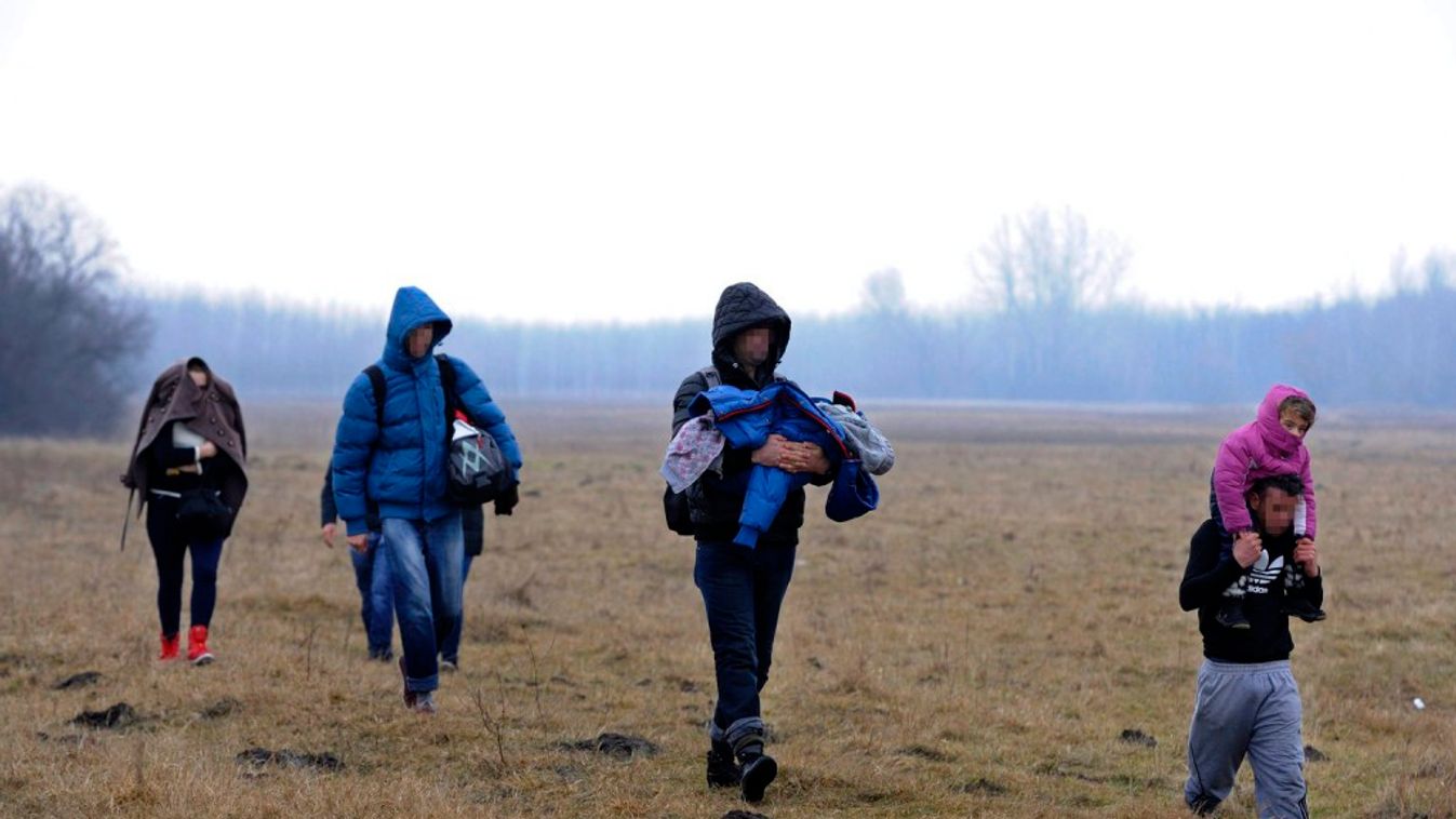 Negyvenkét migránst fogtak el a rendőrök Békés megyében